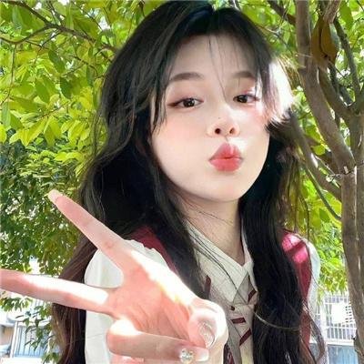 眼里余光都是你